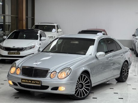Mercedes E 200