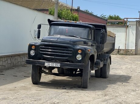 ZIL 130
