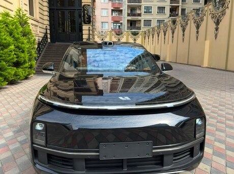 Li Auto L9