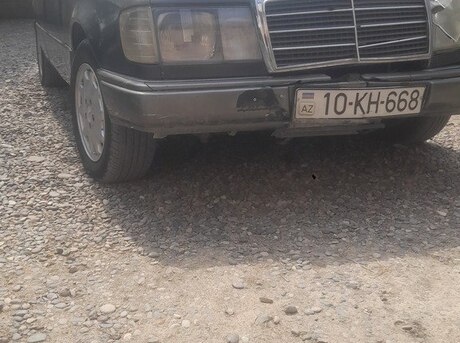 Mercedes 200 D