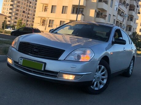 Nissan Teana