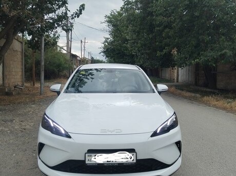 BYD Seal 05