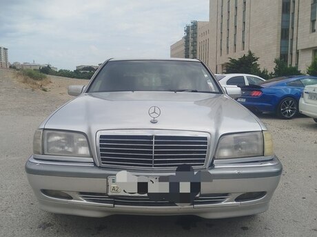 Mercedes C 220