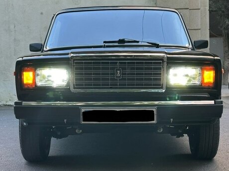 LADA (VAZ) 2107