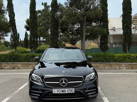 Mercedes E 300