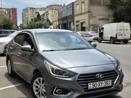 Hyundai Accent