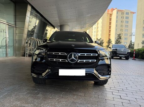 Mercedes GLS 450 4MATIC