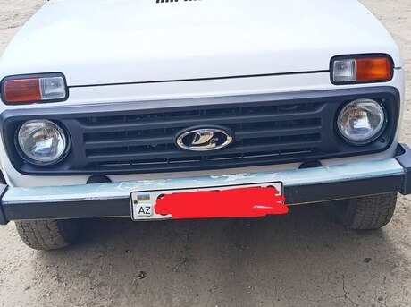 LADA (VAZ) Niva