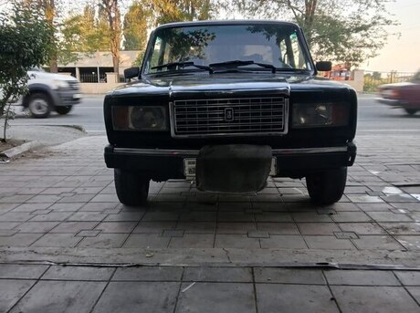 LADA (VAZ) 2107