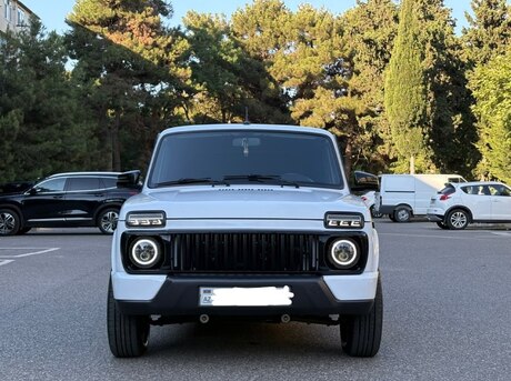 LADA (VAZ) Niva