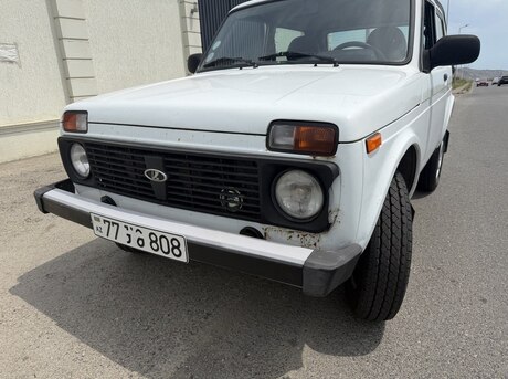 LADA (VAZ) Niva