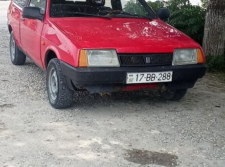 LADA (VAZ) 2108