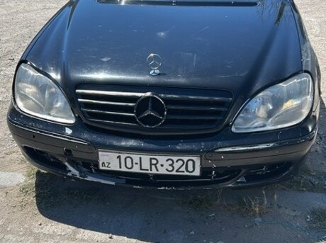Mercedes S 320