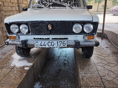 LADA (VAZ) 2106