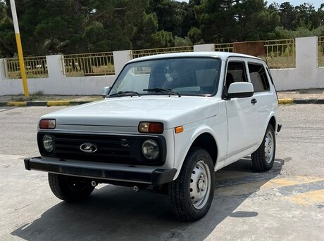 LADA (VAZ) Niva
