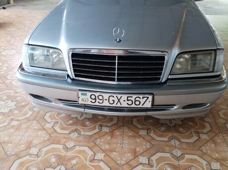 Mercedes C 220