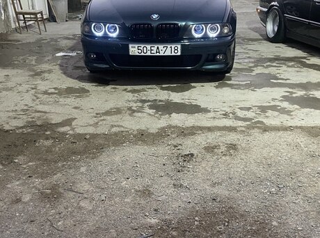 BMW 523