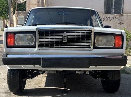 LADA (VAZ) 2107