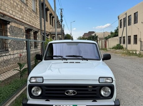 LADA (VAZ) Niva