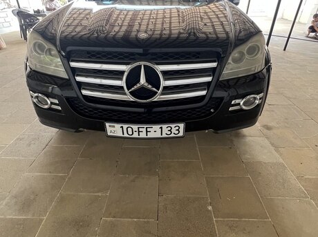 Mercedes GL 550 4MATIC
