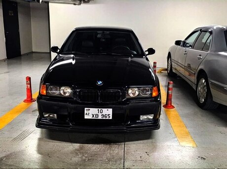 BMW 325