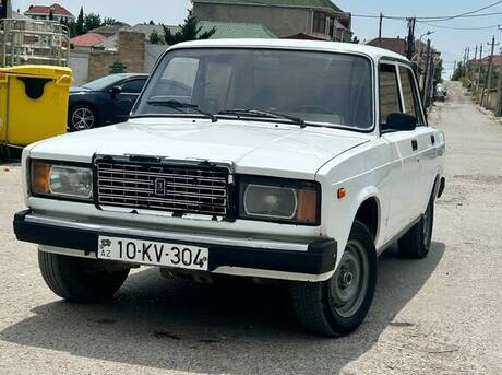 LADA (VAZ) 2107