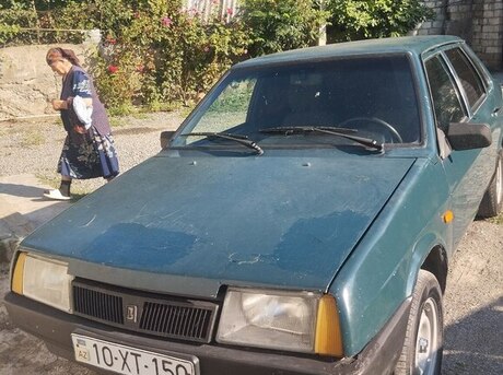 LADA (VAZ) 21099