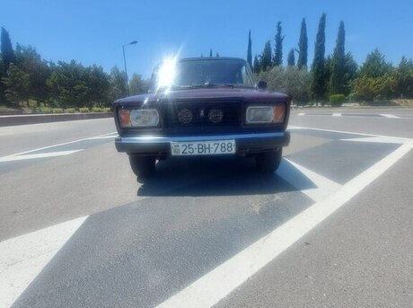 LADA (VAZ) 2107