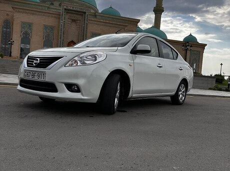 Nissan Sunny
