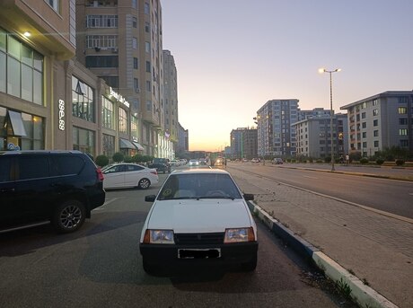 LADA (VAZ) 21099