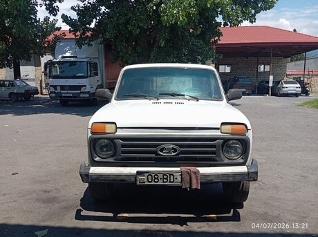 LADA (VAZ) Niva