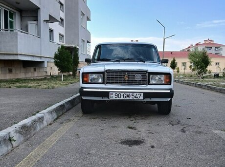 LADA (VAZ) 2107