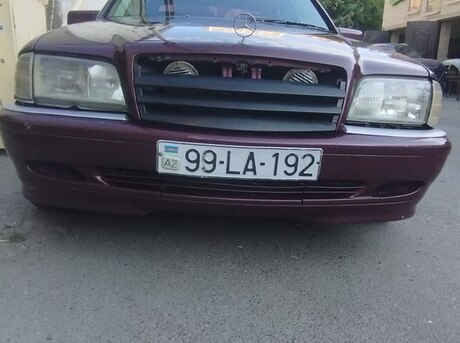 Mercedes C 180
