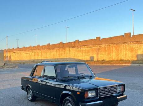 LADA (VAZ) 2107
