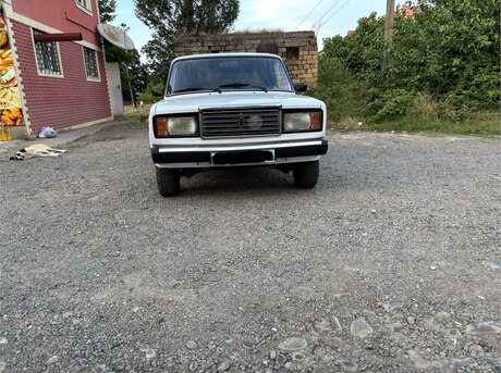 LADA (VAZ) 2107