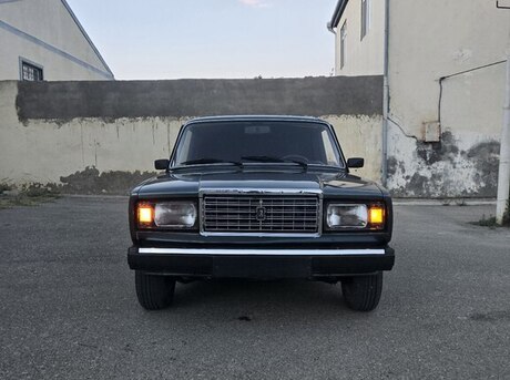 LADA (VAZ) 2107