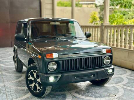 LADA (VAZ) Niva