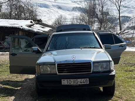 Mercedes 190