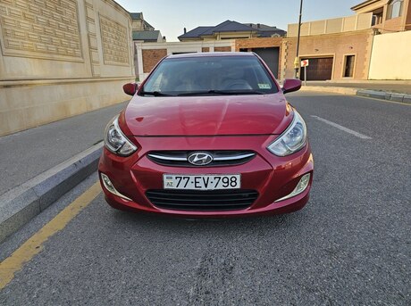 Hyundai Accent