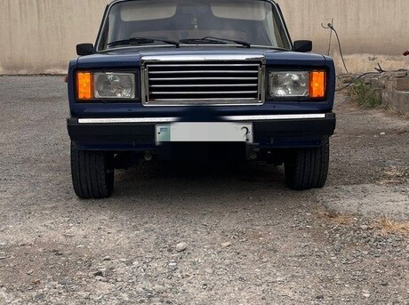 LADA (VAZ) 2107
