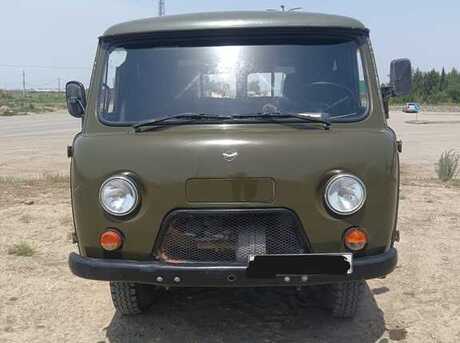 UAZ 452