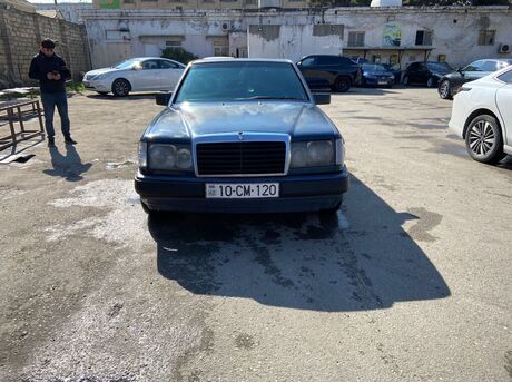 Mercedes 230 E
