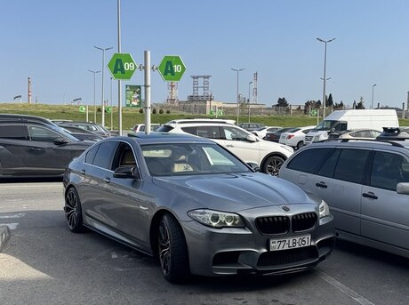 BMW 528