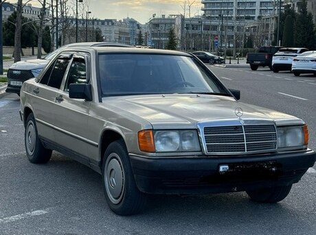 Mercedes 190
