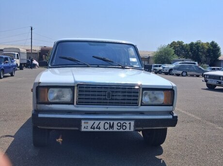 LADA (VAZ) 2107