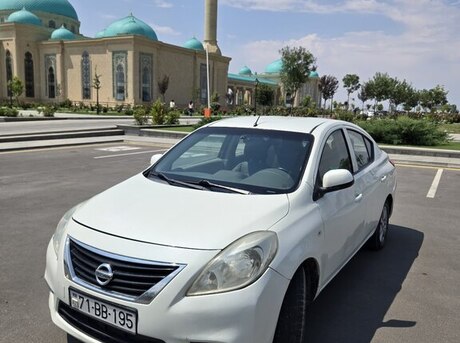 Nissan Sunny