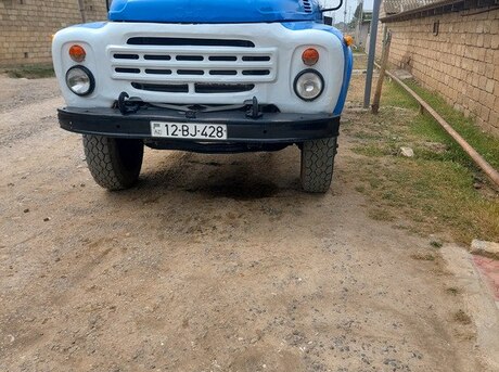 ZIL 130