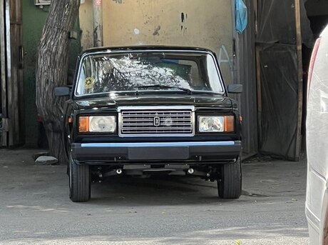 LADA (VAZ) 2107
