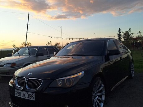 BMW 523