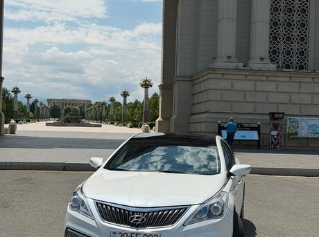 Hyundai Azera